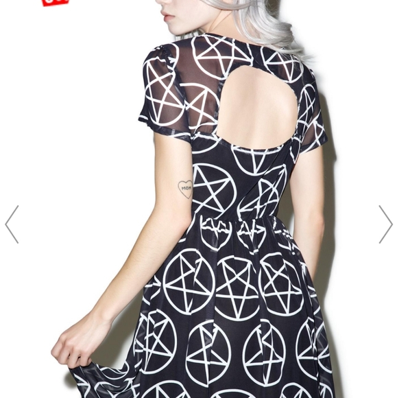 **SOLD**Hayley Hex Dress Killstar - Picture 6 of 6